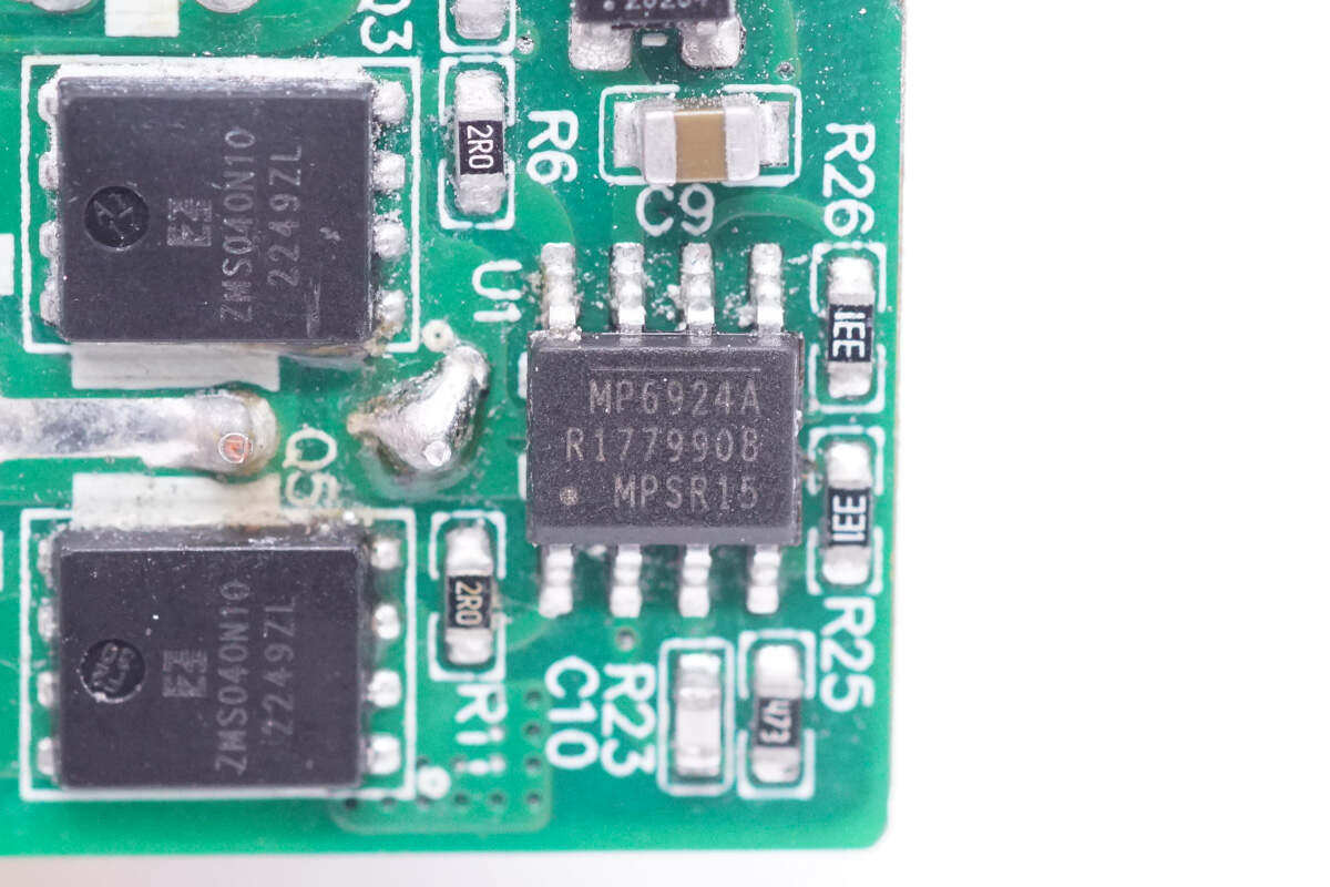 140W快充新軍登場 拆解探秘，看工廠研發(fā)如何重塑市場格局